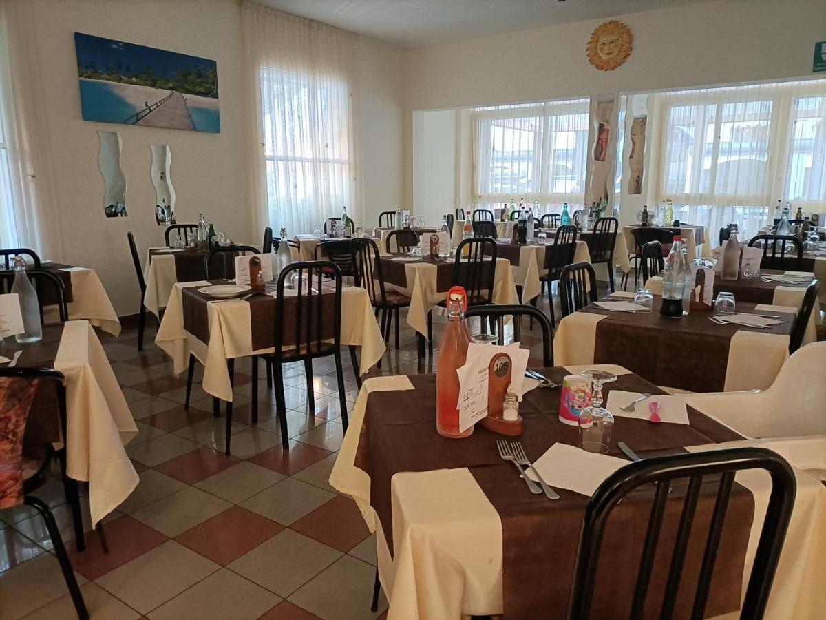 Oasi Del Mare Ξενοδοχείο Ρίμινι Εξωτερικό φωτογραφία